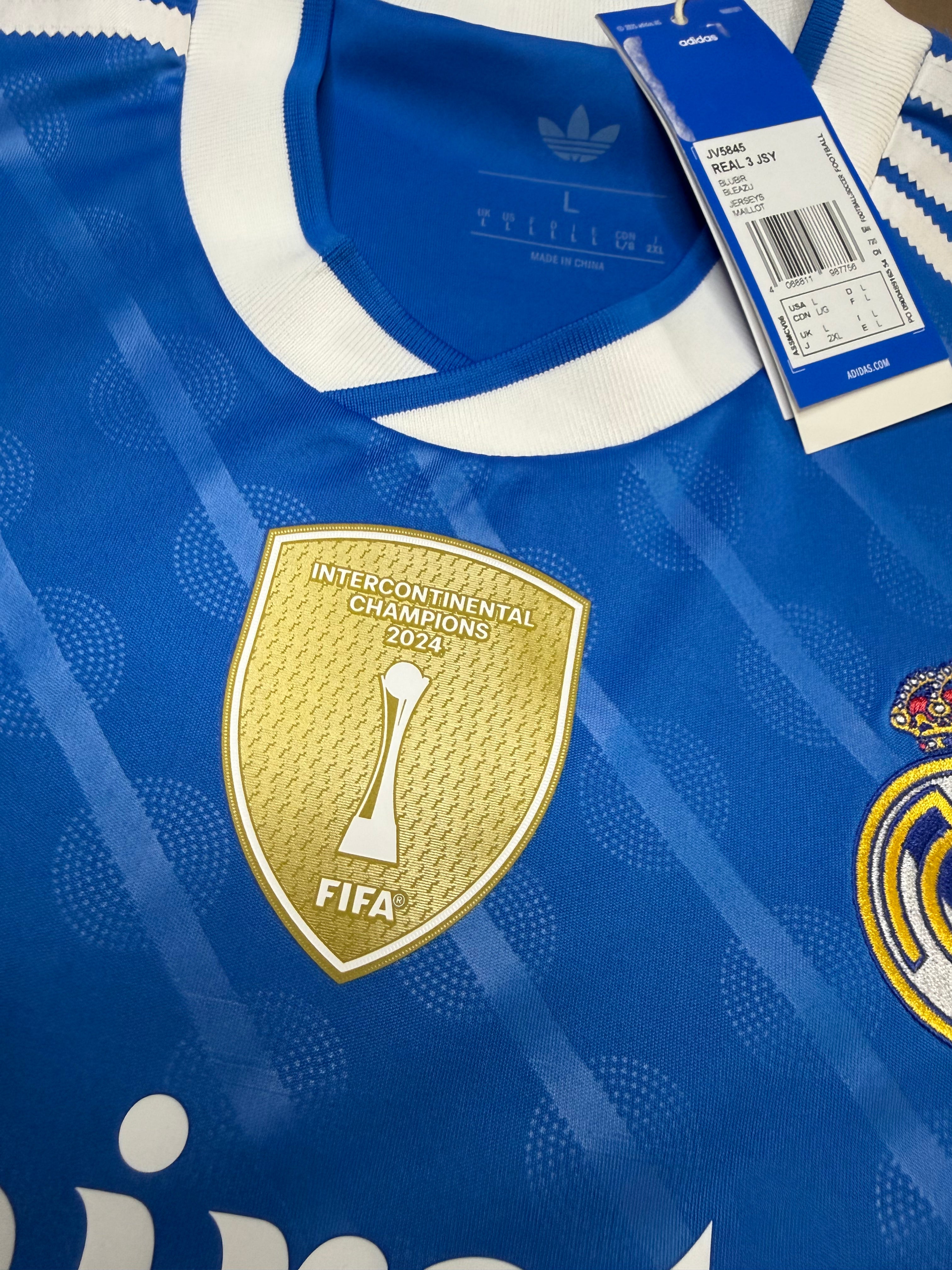 Intercontinental Champions Badge 2024 Adult Size Authentic Champions Badge - Real Madrid