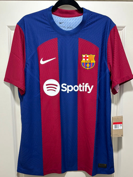 FC Barcelona Men’s LARGE Nike Authentic DriFITAdv Home Match Jersey 23/24