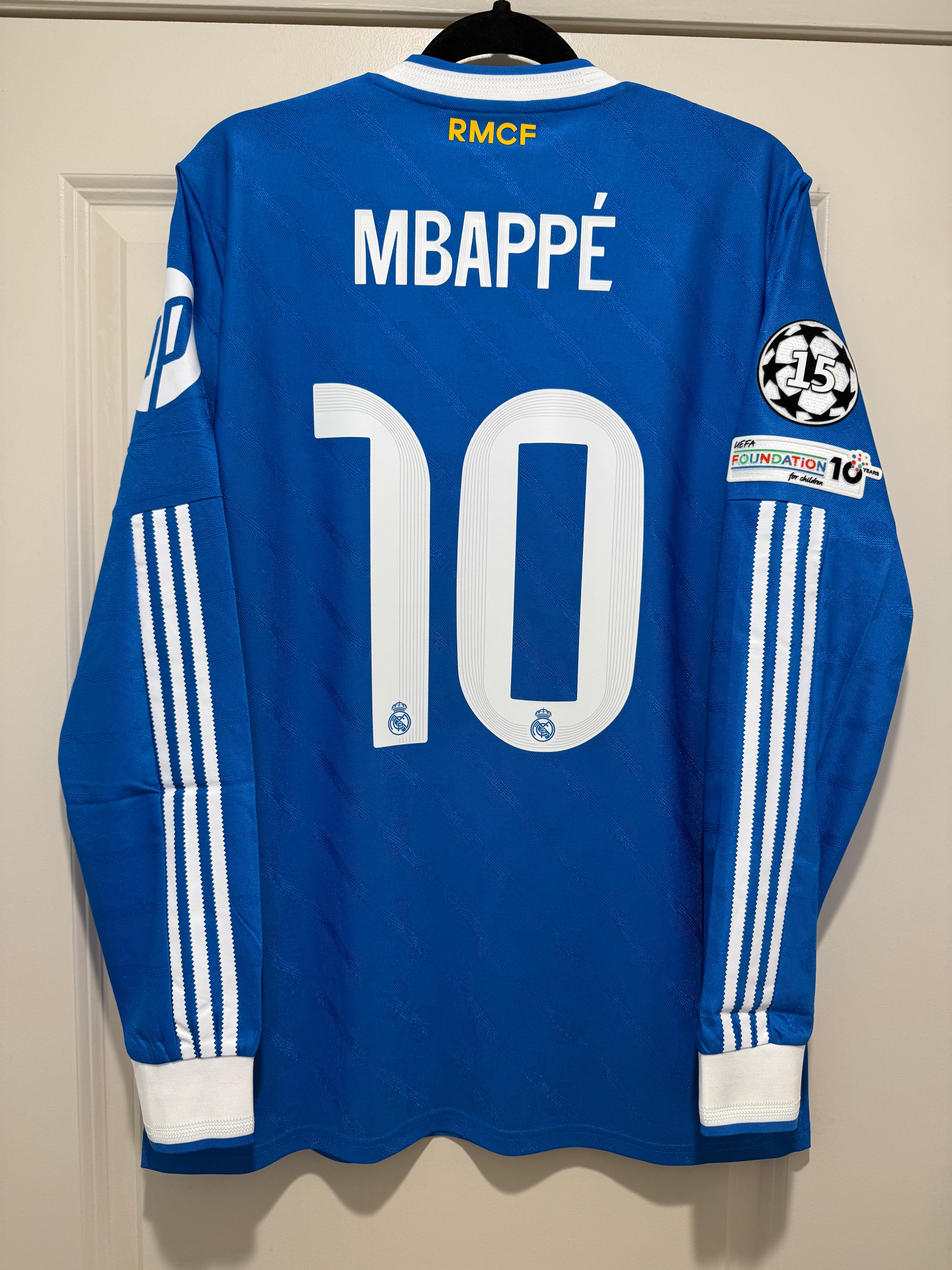 Mbappe #10 Mens LARGE Adidas Real Madrid Authentic Long Sleeve Third Jersey