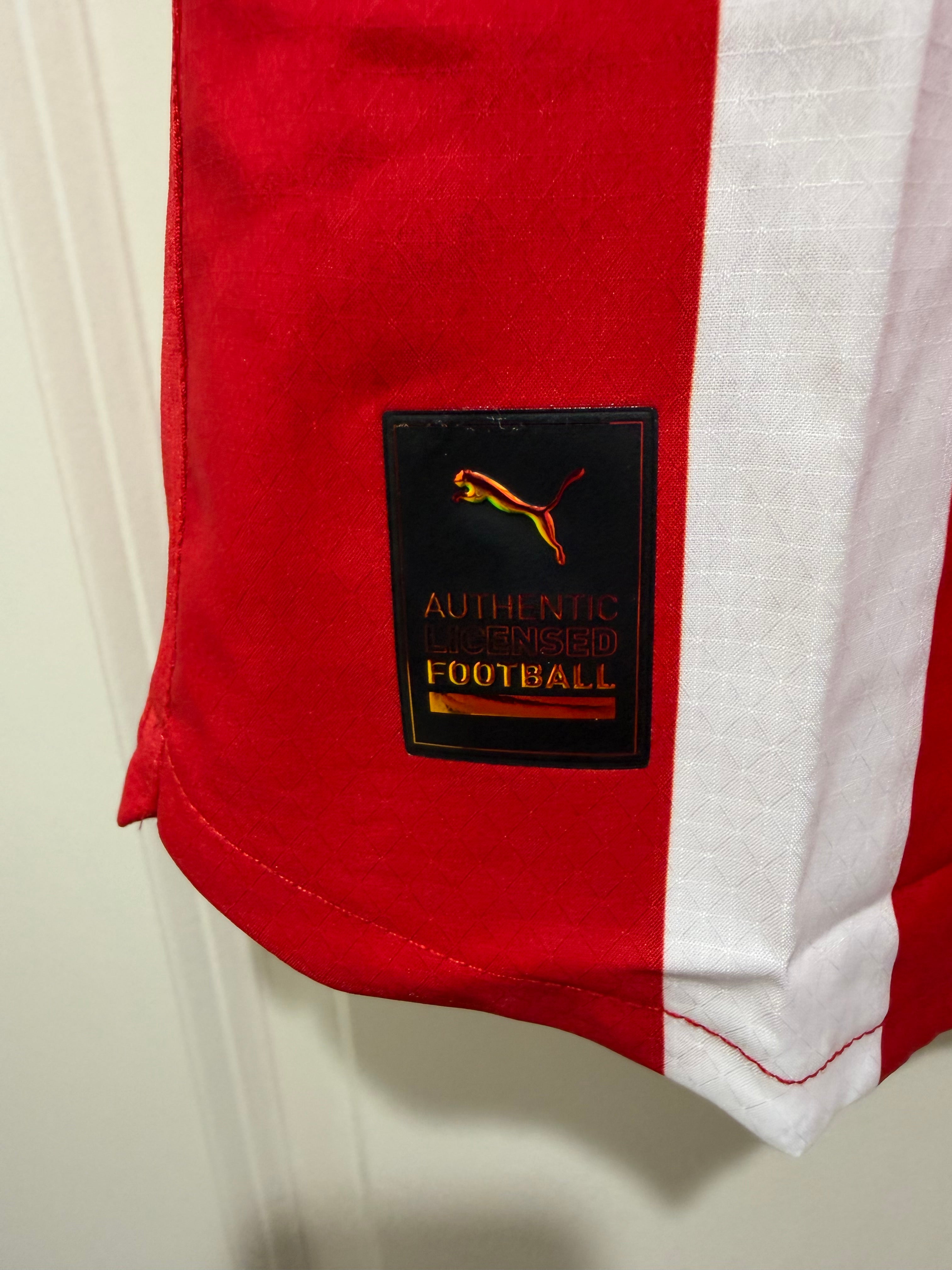 Hormiga González #34 Mens LARGE PUMA Chivas Guadalajara Authentic El Clásico Jersey