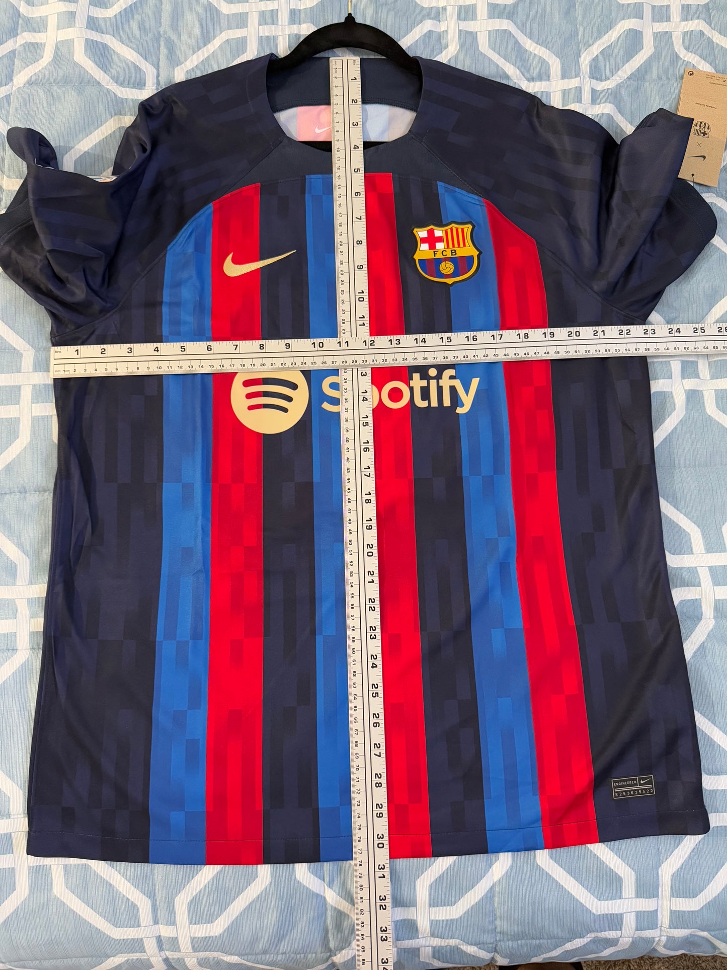 Lewandowski #9 Men’s EXTRA LARGE Nike FC Barcelona Home Jersey