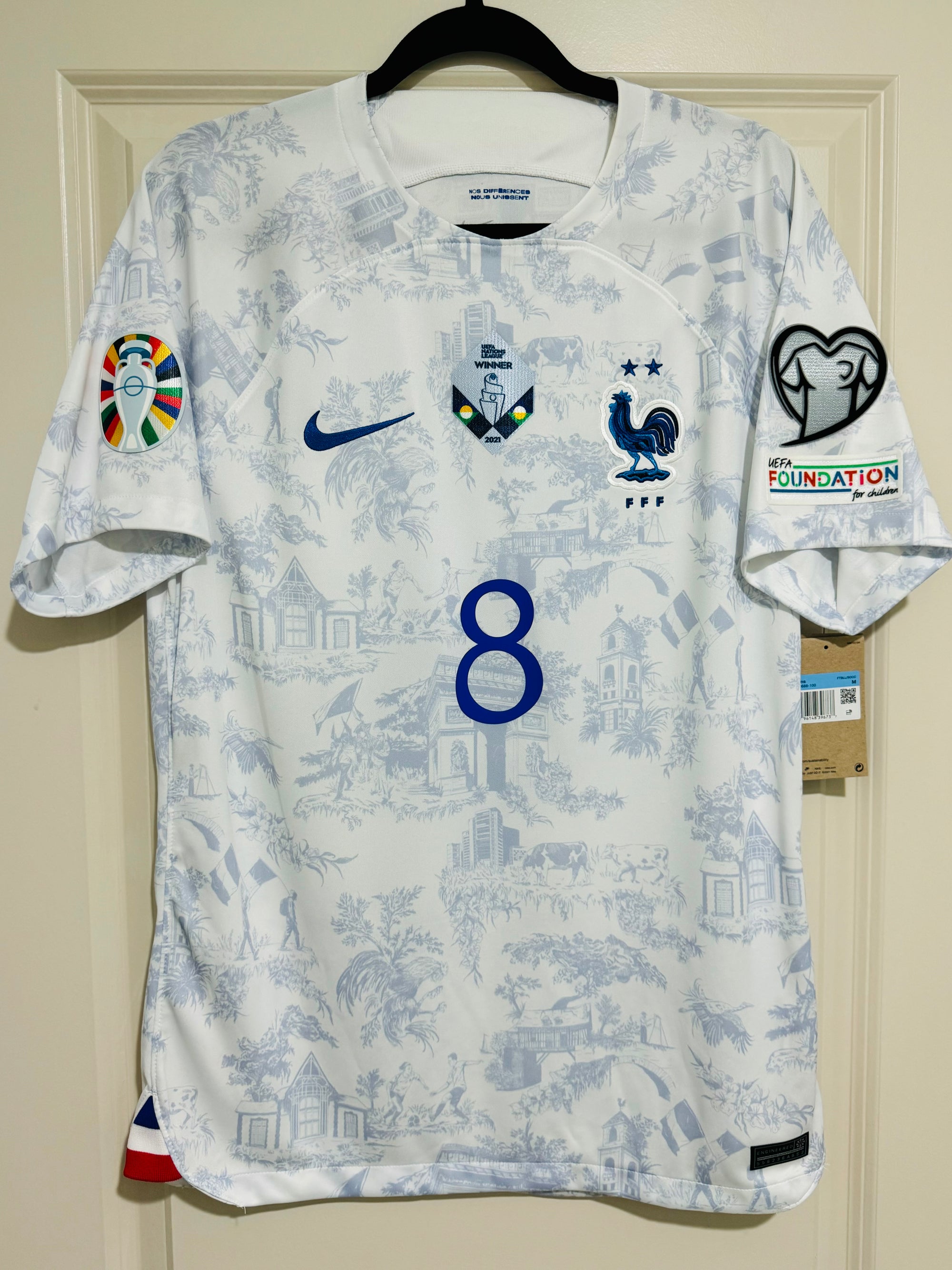 Tchouameni #8 Mens MEDIUM Nike France Euro Qualifiers Away Stadium Jersey