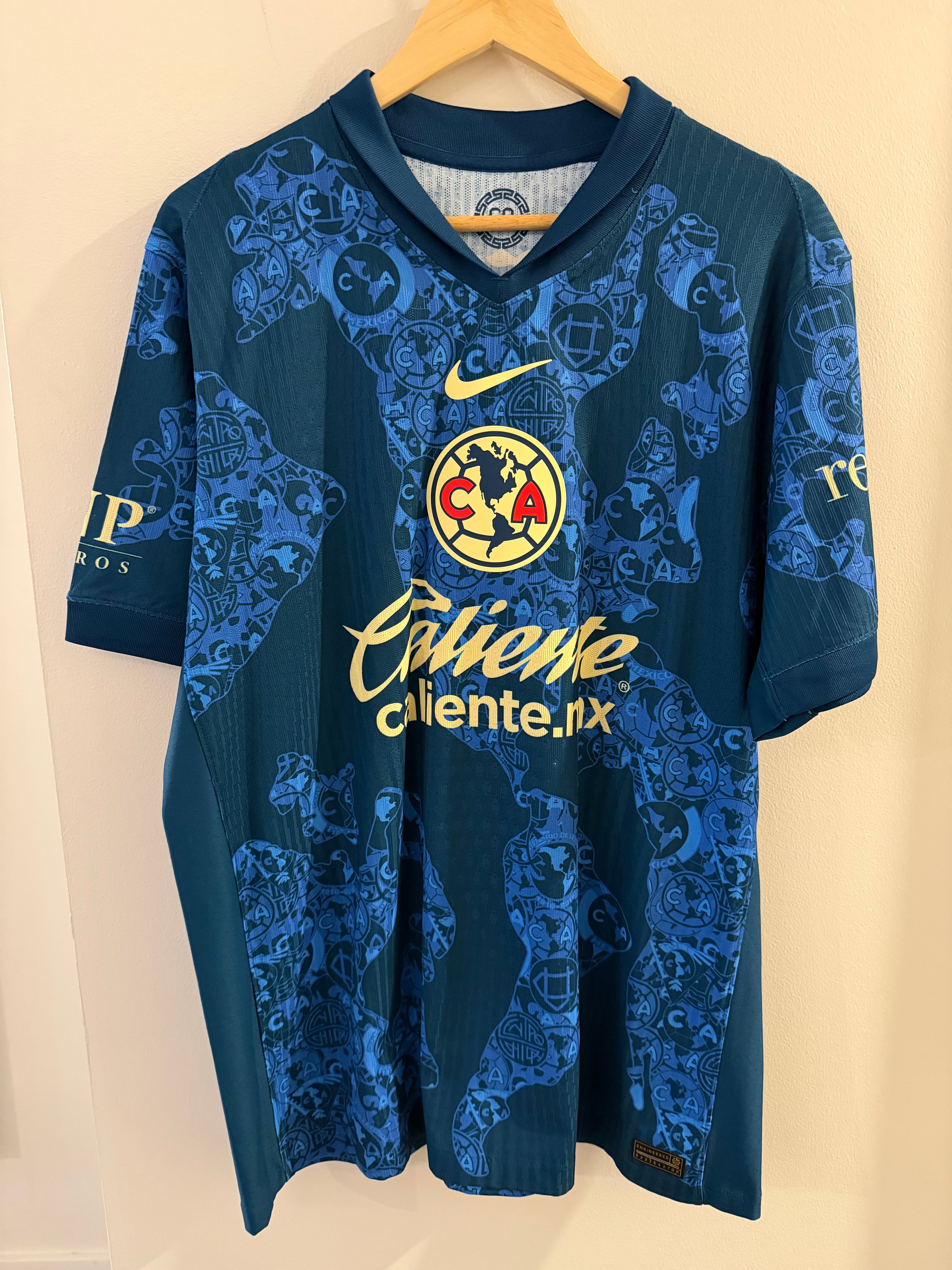 Fidalgo #8 Mens XL Nike Club America Signed Authentic Player Jersey