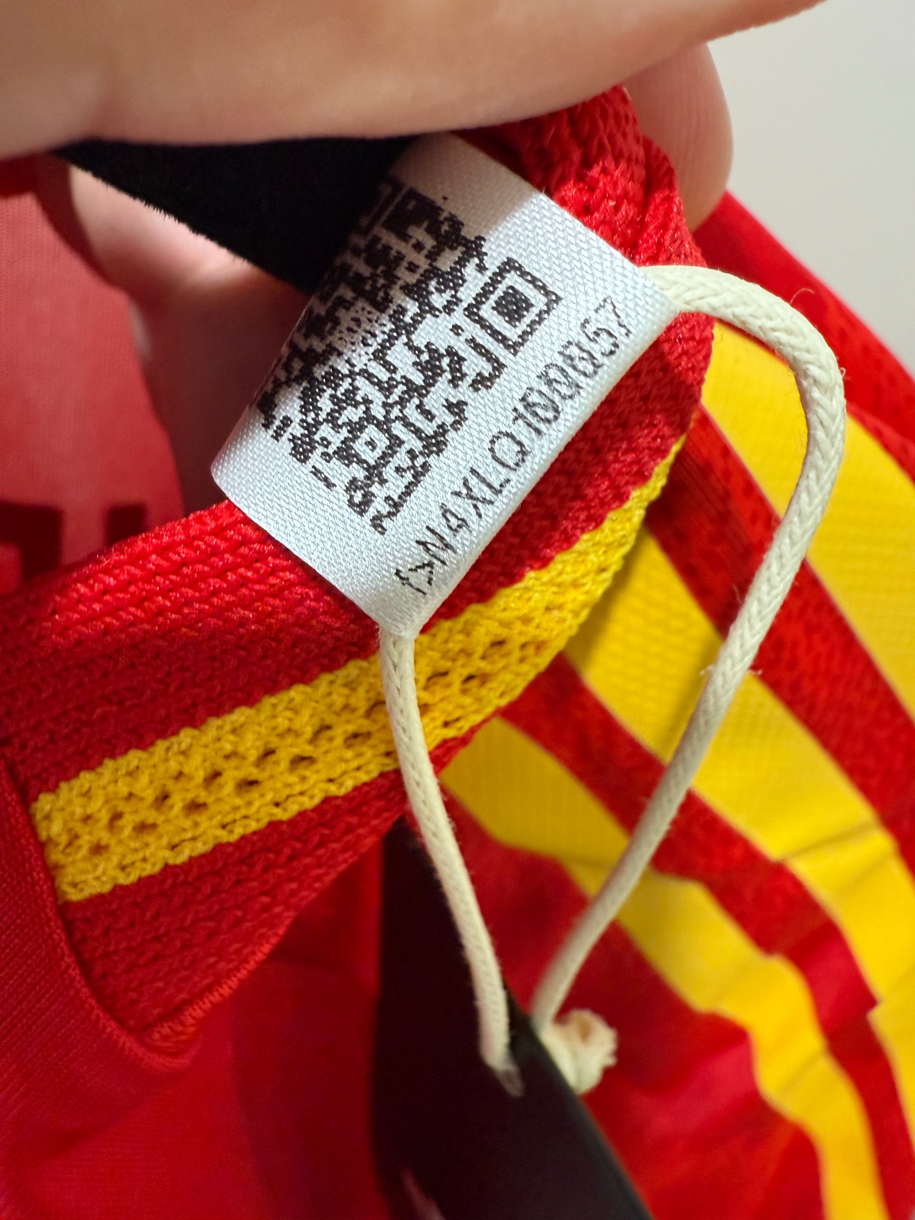 Lamine Yamal #19 Men’s MEDIUM Spain Euro 2024 Home Authentic Jersey
