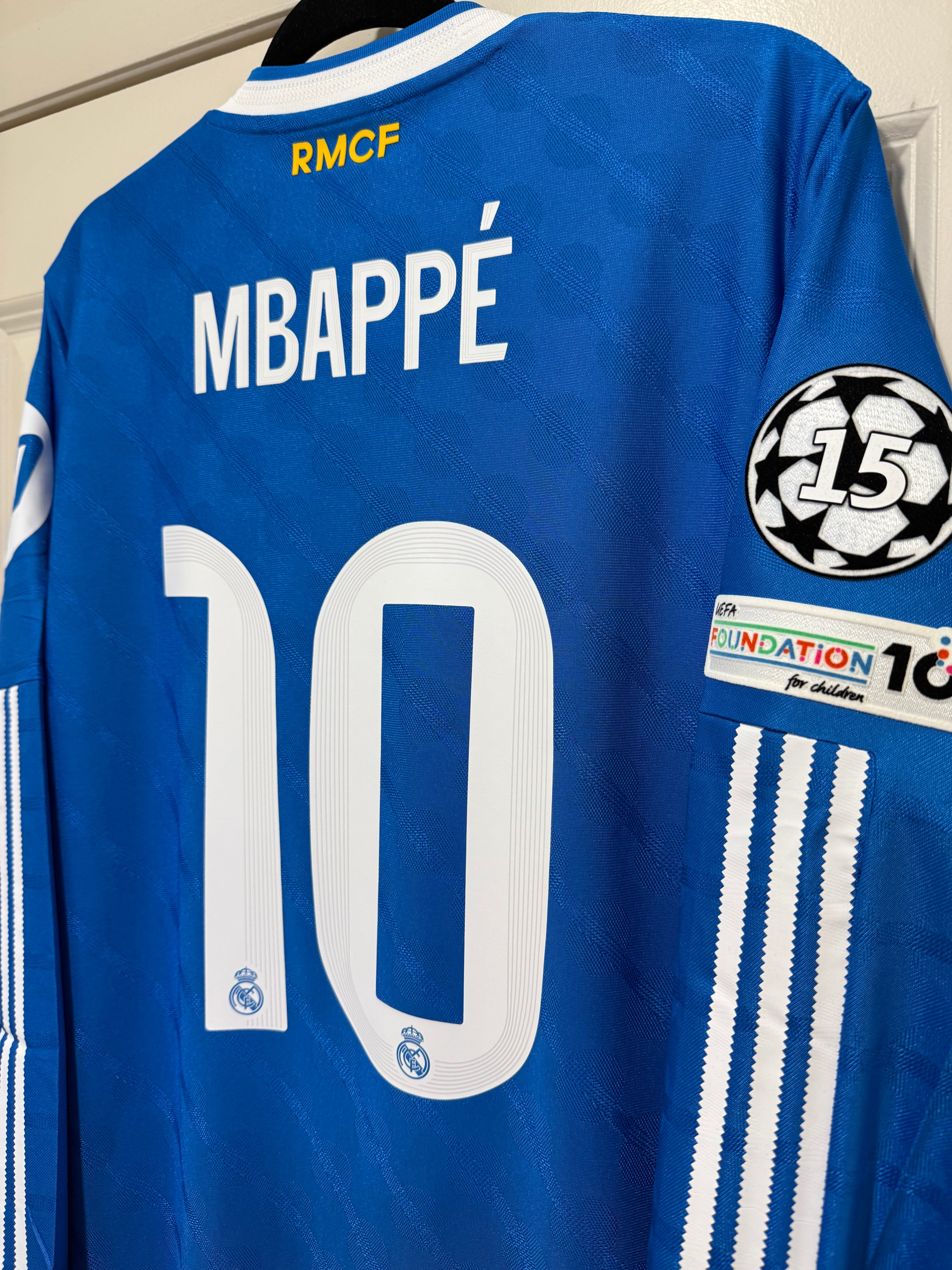 Mbappe #10 Mens LARGE Adidas Real Madrid Authentic Long Sleeve Third Jersey