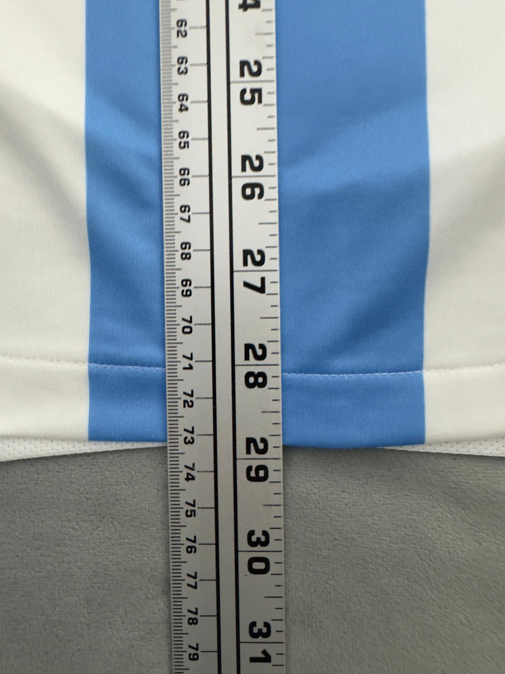 Camiseta local auténtica de manga larga de Argentina de Adidas de tamaño mediano Messi n.° 10 para hombre