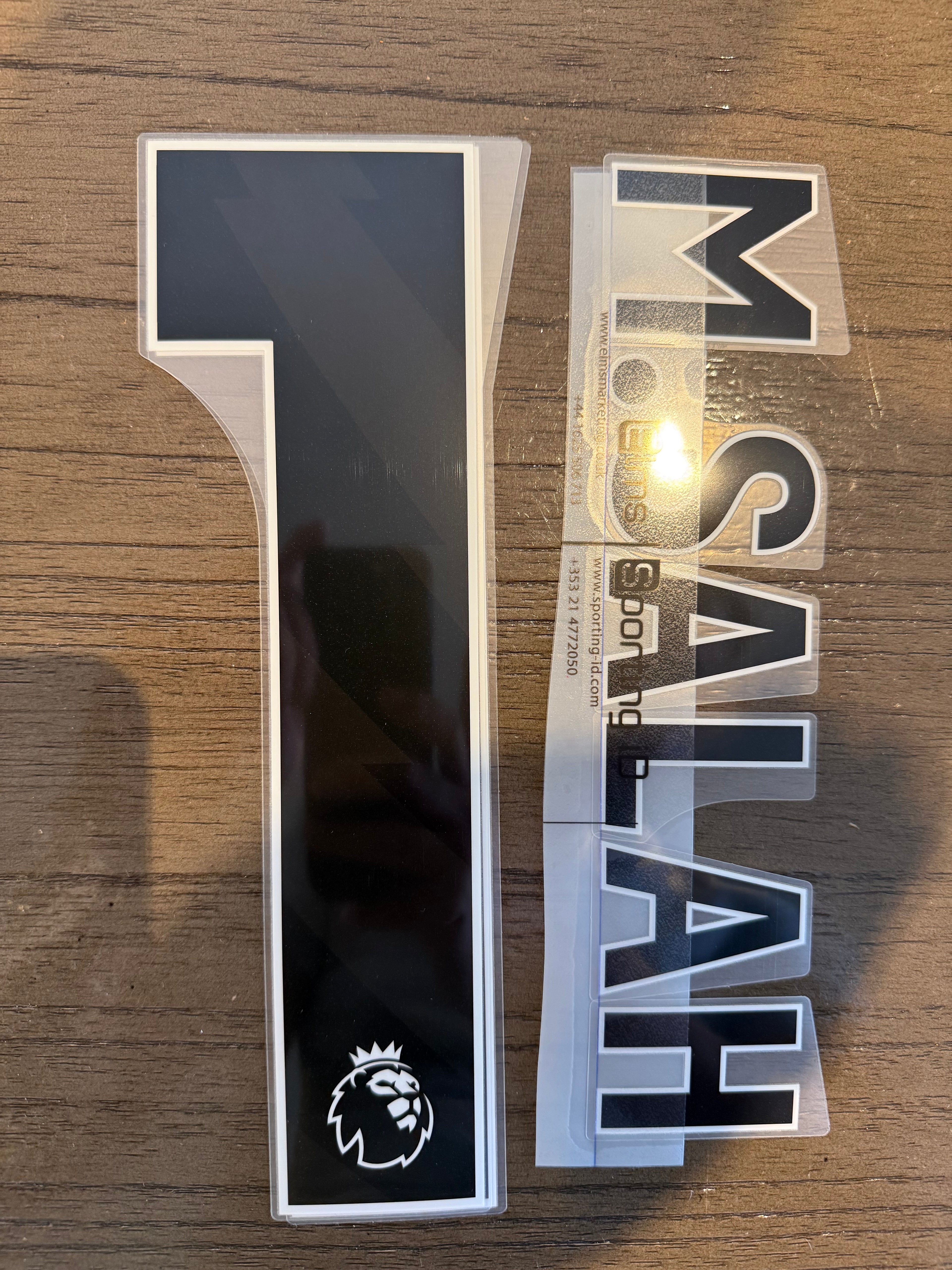 Mo Salah #11 Authentic Player Size Away Name Set